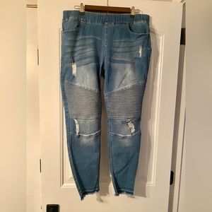 Grace & Lace | Elastic Pull-On Waist Skinny Moto Jeans with Distressing